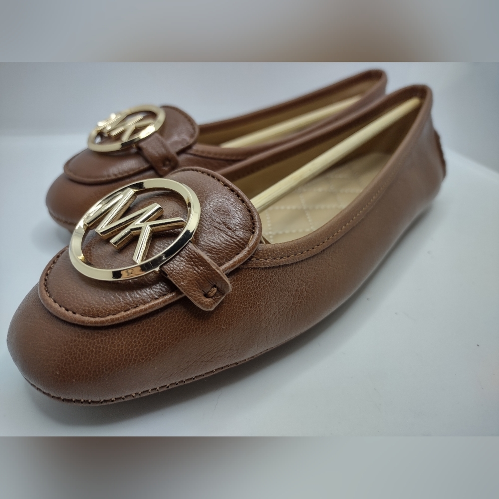 NEW Michael Kors Lillie Moccasins Flats Size 7